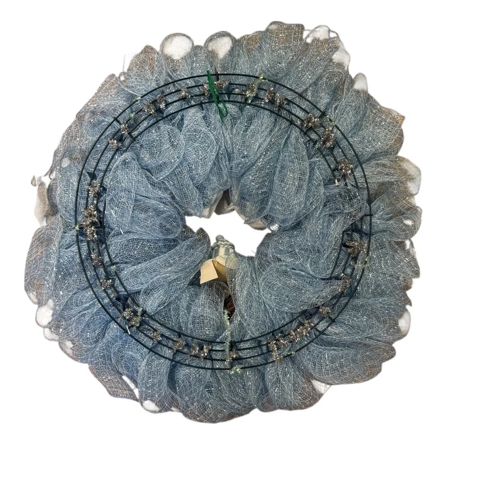 Handmade Winter Bird Deco Mesh Wreath Blue, White & Snowflake Decor 21